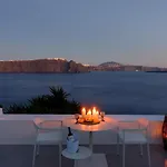 Lathouri Cave Villa Oia (Santorini)