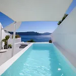 Villa Lathouri Cave Oia (Santorini)