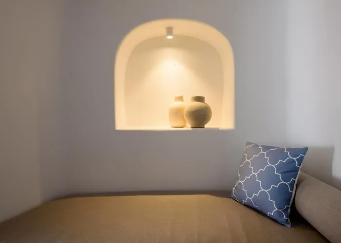 Villa Lathouri Cave *