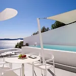 Villa Lathouri Cave Oia