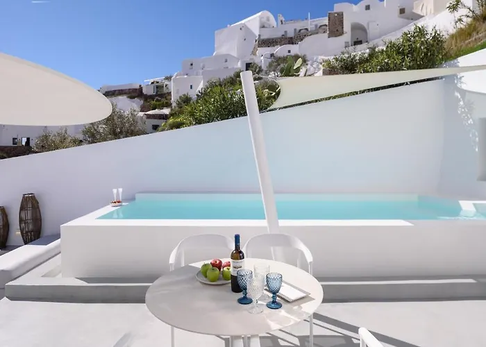 Lathouri Cave Villa Oia