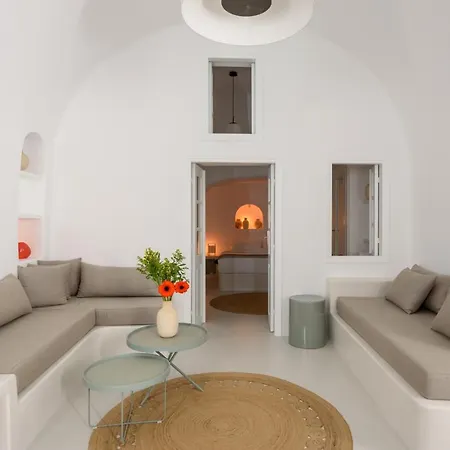 ヴィラ Lathouri Cave *