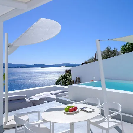 Lathouri Cave Vila *