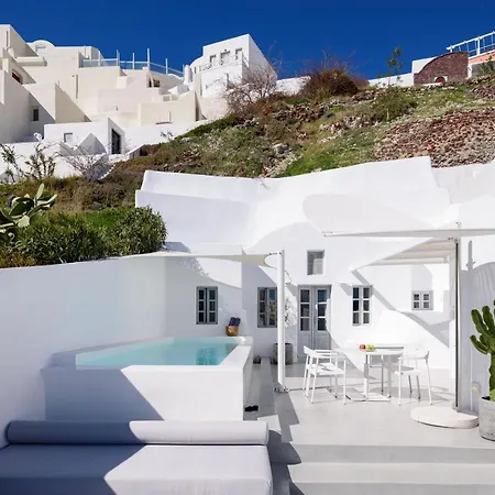 Villa Lathouri Cave Oia (Santorini)