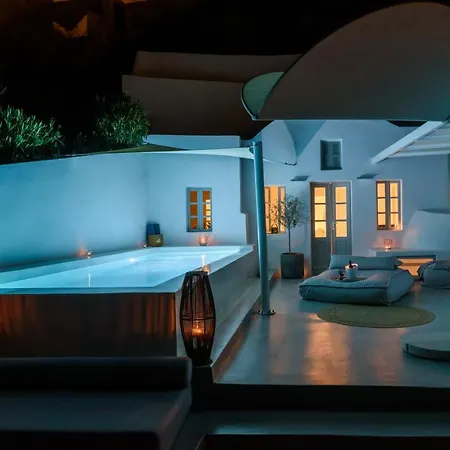 Lathouri Cave イア