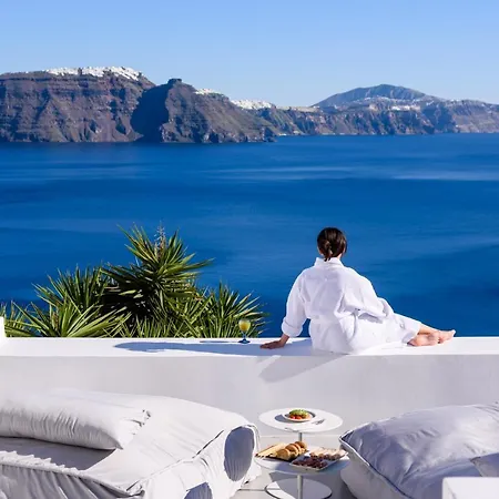 Vila Lathouri Cave *