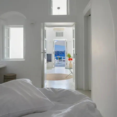 Vila Lathouri Cave *