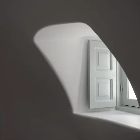 Lathouri Cave イア